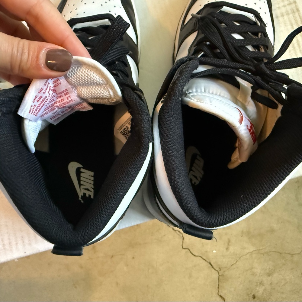 Nike Women Panda High Top - Picture 3 of 5